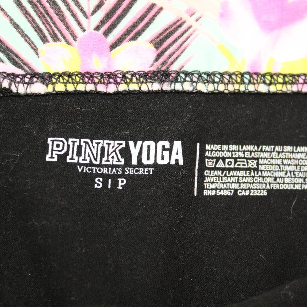 Pink Yoga by Victoria Secret Tropical Beachy Print Fold over Waistband. - Picture 6 of 6